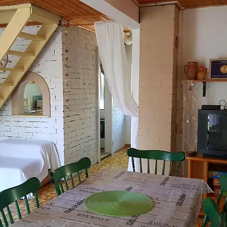 Ferienhaus Napraforgo Vendeghaz